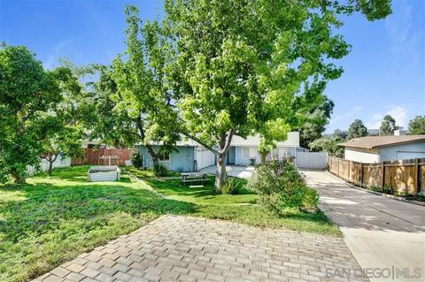 1014 La Solana Dr, Fallbrook, CA 92028 photo 4