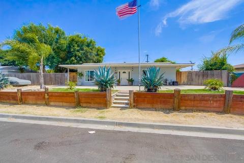 7611 Canton Dr, Lemon Grove, CA 91945 photo 1