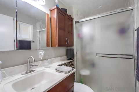 9246 Allano Way, Santee, CA 92071 photo 17