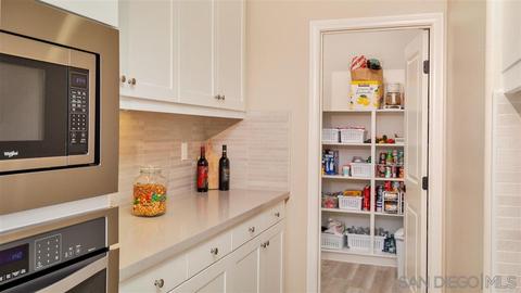 21766 Amble Dr, Escondido, CA 92029 photo 5