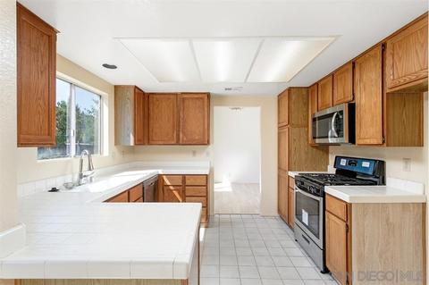 1197 Shay Pl, Escondido, CA 92026 photo 8