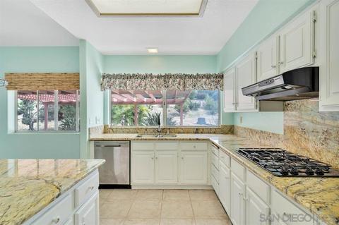 5179 Winona Ct, Oceanside, CA 92057 photo 9