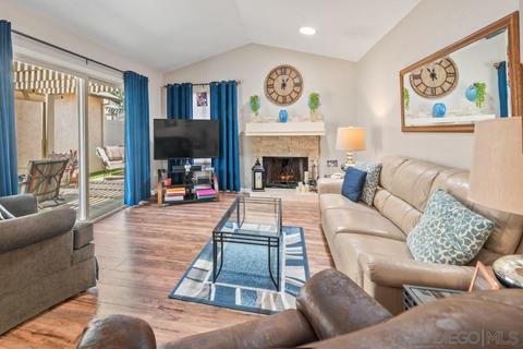 10384 Rochelle Ave, Santee, CA 92071 photo 2