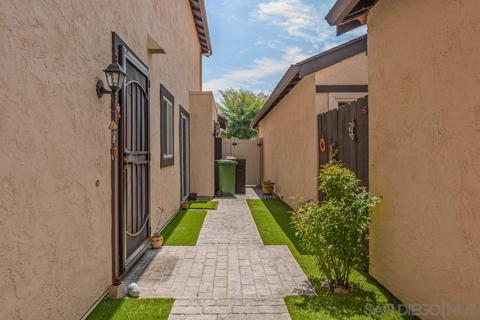 10384 Rochelle Ave, Santee, CA 92071 photo 17