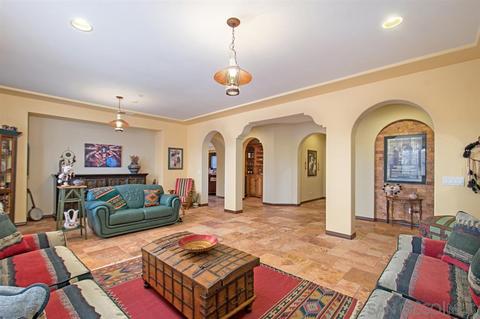 1773 Glenn Crawford St, Fallbrook, CA 92028 photo 4