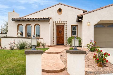 1773 Glenn Crawford St, Fallbrook, CA 92028 photo 2