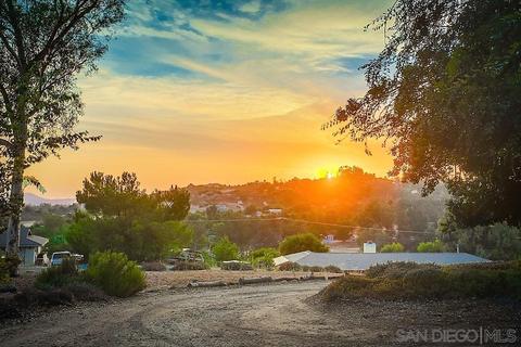 453 Stockalper Ln, Ramona, CA 92065 photo 4