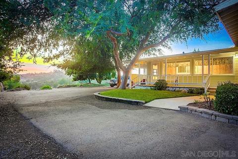 453 Stockalper Ln, Ramona, CA 92065 photo 2