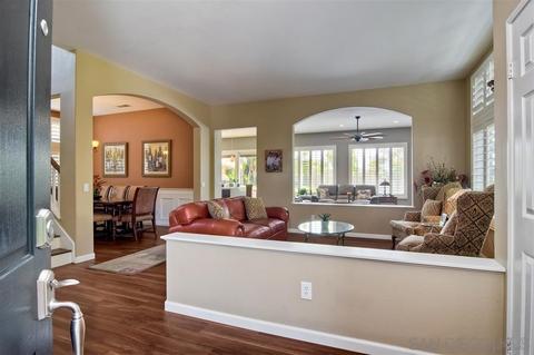5583 Willowmere Ln, San Diego, CA 92130 photo 2