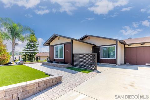 4729 Sunny Hills Rd, Oceanside, CA 92056 photo 1