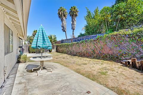 1553 Spring Creek Ln, Oceanside, CA 92057 photo 18