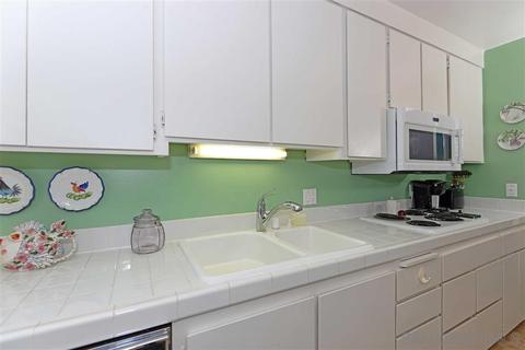 2130 Vallecitos #243, La Jolla, CA 92037 photo 12