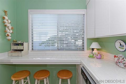 2130 Vallecitos #243, La Jolla, CA 92037 photo 11