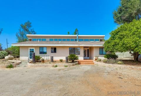 1729 Weekend Villa Rd, Ramona, CA 92065 photo 1
