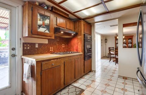 6070 Howell Dr, La Mesa, CA 91942 photo 9
