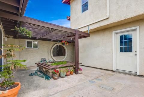 6070 Howell Dr, La Mesa, CA 91942 photo 2