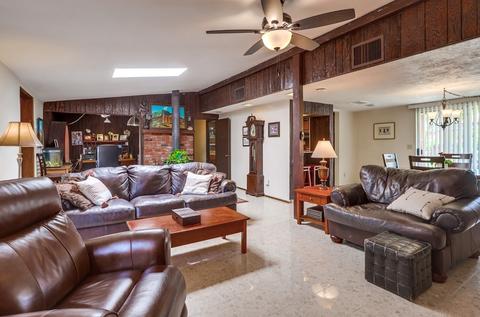 6070 Howell Dr, La Mesa, CA 91942 photo 4