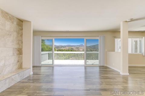 233 Mission Rdg, Fallbrook, CA 92028 photo 8