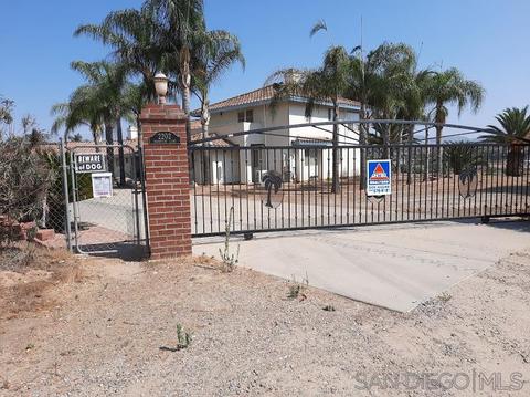 2202 Mountain Ln, Ramona, CA 92065 photo 2