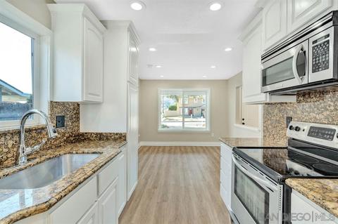 10371 Princess Marcie Dr, Santee, CA 92071 photo 9