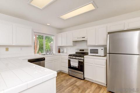 1292 Cottonwood Dr, Oceanside, CA 92056 photo 8