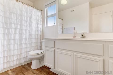 1292 Cottonwood Dr, Oceanside, CA 92056 photo 9