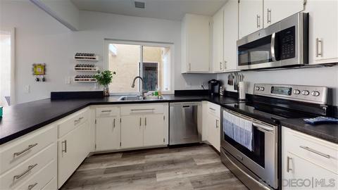 13750 Comuna Dr, Poway, CA 92064 photo 7