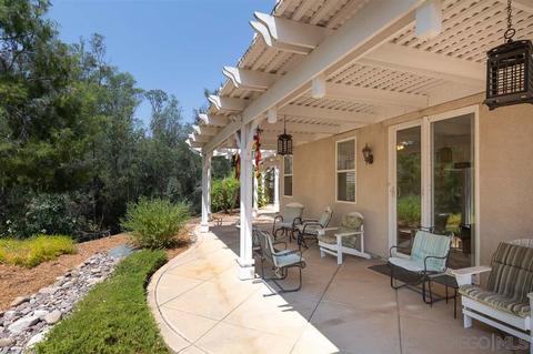 2083 Hallmark Pl, Escondido, CA 92029 photo 9