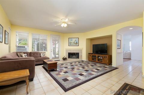 2083 Hallmark Pl, Escondido, CA 92029 photo 17