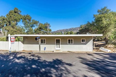 25739 Hillcrest Ave, Escondido, CA 92026 photo 3