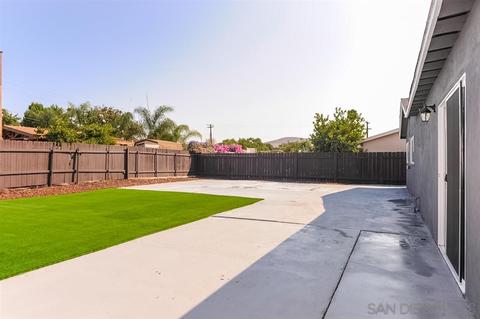 8850 Innsdale Ave, Spring Valley, CA 91977 photo 18