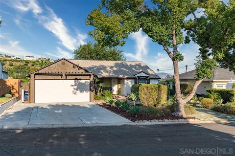 3865 Carancho St, La Mesa, CA 91941 photo 2