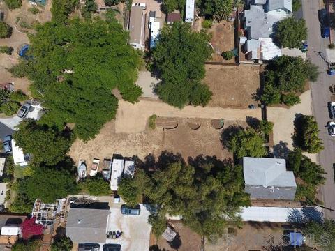 11832 Altadena Rd, Lakeside, CA 92040 photo 2