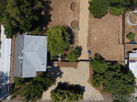 11832 Altadena Rd, Lakeside, CA 92040 photo 3