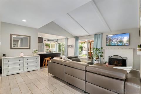 10338 Harbin Pl, Santee, CA 92071 photo 3