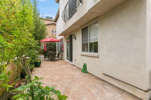 8174 Gilman Ct, La Jolla, CA 92037 photo 20