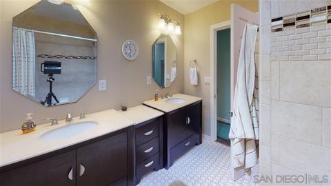 816 5th St, Imperial Beach, CA 91932 photo 1