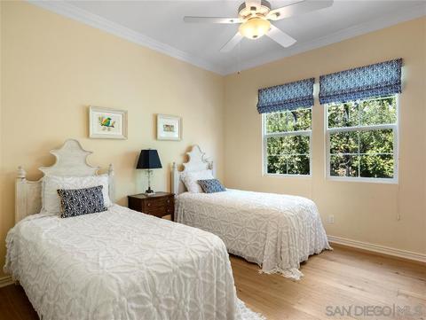 804 Dolphin Cir, Encinitas, CA 92024 photo 16