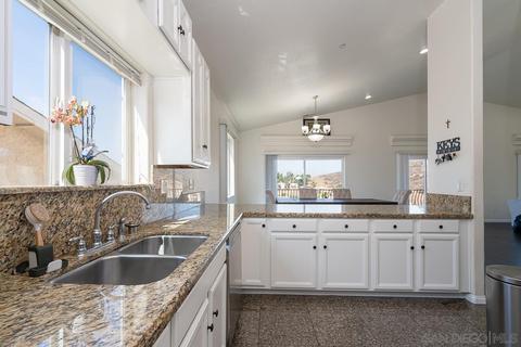 1654 La Mesa Ave, Spring Valley, CA 91977 photo 14