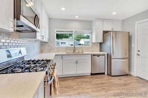 9765 Abbeywood Rd, Santee, CA 92071 photo 7