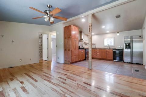 610 Saint George Dr, El Cajon, CA 92019 photo 5