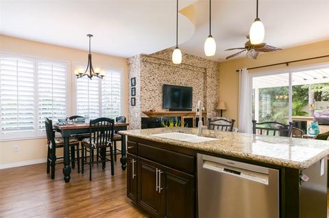 7110 Tanager Dr, Carlsbad, CA 92011 photo 11