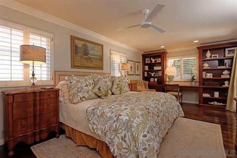 6643 Aranda Ave, La Jolla, CA 92037 photo 10