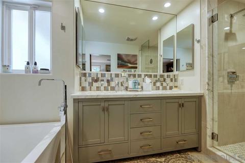 6643 Aranda Ave, La Jolla, CA 92037 photo 11