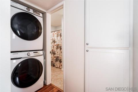 10725 Lisa Mdws #B, Santee, CA 92071 photo 21