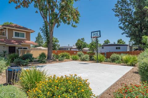 10725 Lisa Mdws #B, Santee, CA 92071 photo 23