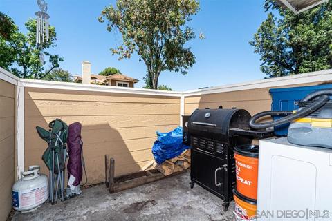 10725 Lisa Mdws #B, Santee, CA 92071 photo 19