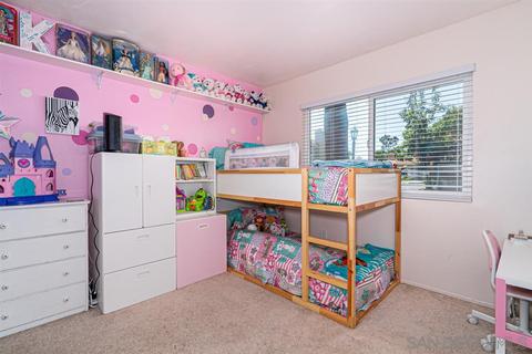10725 Lisa Mdws #B, Santee, CA 92071 photo 10