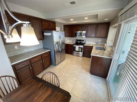 4764 Agora Way, Oceanside, CA 92056 photo 7