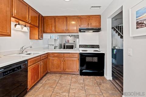 9311 W Heaney Cir, Santee, CA 92071 photo 8